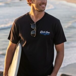 Dark Seas Pacific–Atlantic Graphic T-Shirt | Men’s Medium | Black Surf Tee
